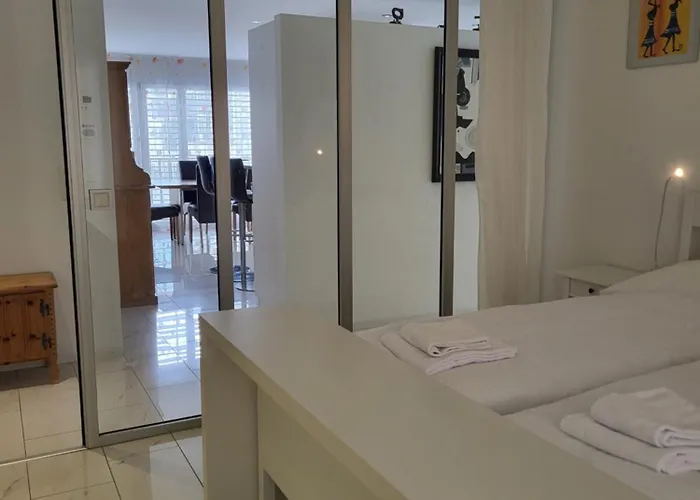 Vertical Apartament *